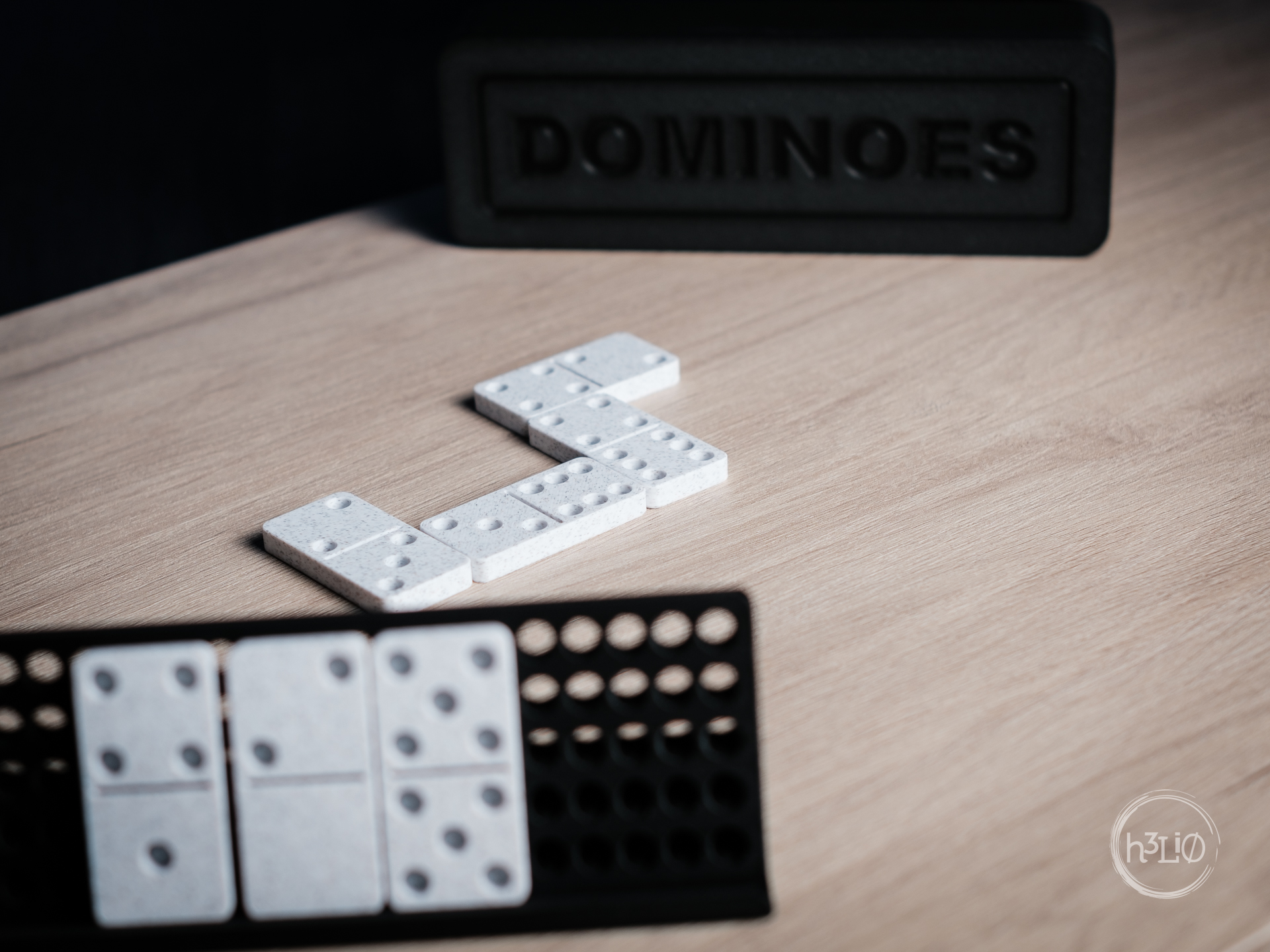 3D Printed Domino Set with Holder & Case – Premium Modern Design